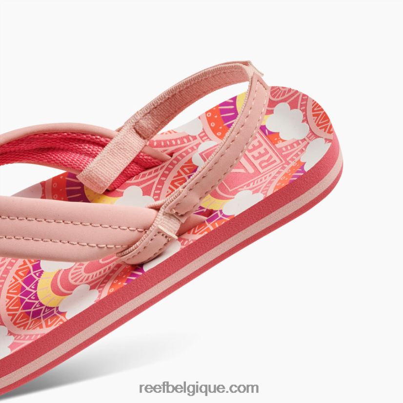 enfants Reef arcs-en-ciel et nuages petit ahi 2H4Z0V871