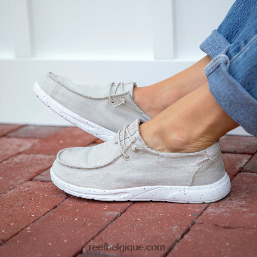 femmesgris côte de coussin de récif 2H4Z0V243