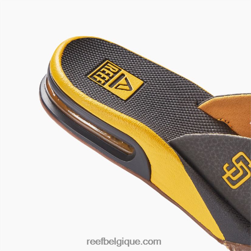 femmes Reef aumôniers attiser x mlb 2H4Z0V98